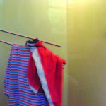 Bad - untaugliche Kleiderhalterung für die Kids