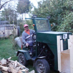 Walter mit Holztransporter